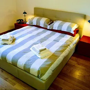 https://milano-fashion-suite-citylife-district.italymilanhotels.net