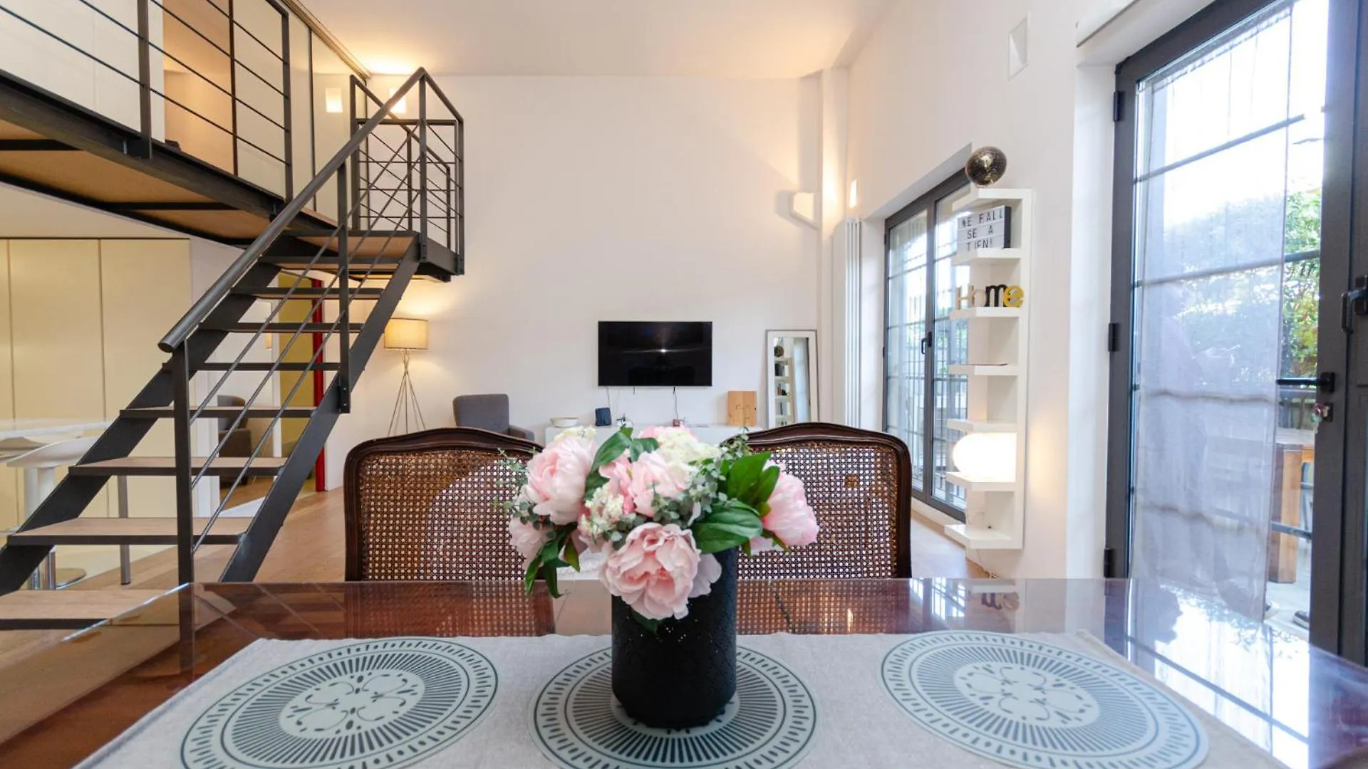 Vivimihome Loft Su Due Livelli Con Terrazzo Milan