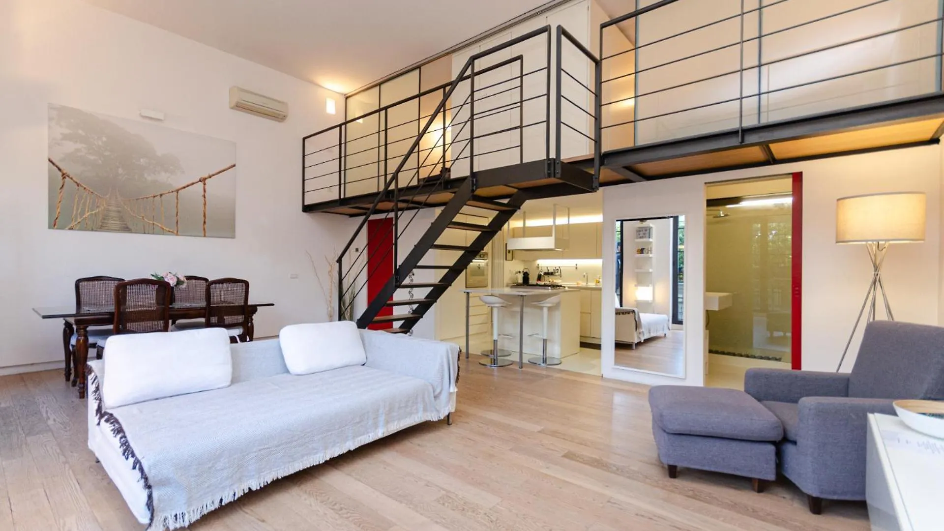 Vivimihome Loft Su Due Livelli Con Terrazzo Milan Apartment